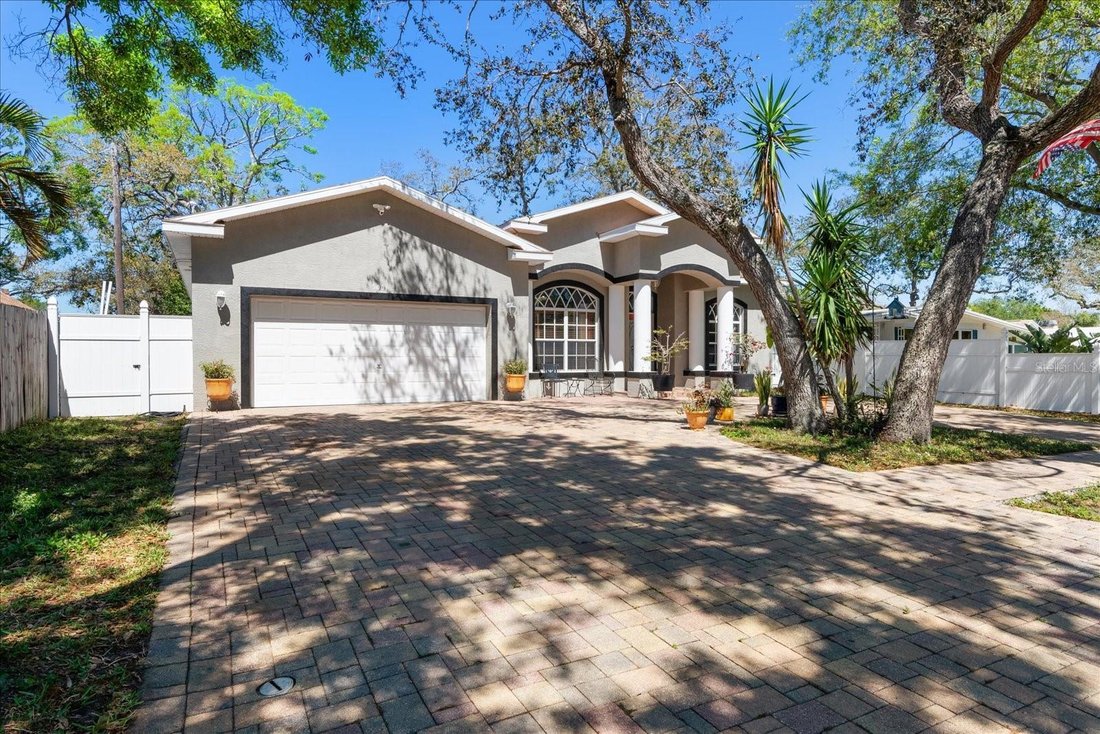 Casa a St. Petersburg, Florida, Stati Uniti 2 - 17604035