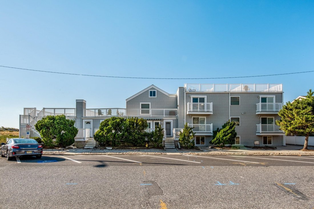 Condo in Stone Harbor, New Jersey, United States 4 - 17602872