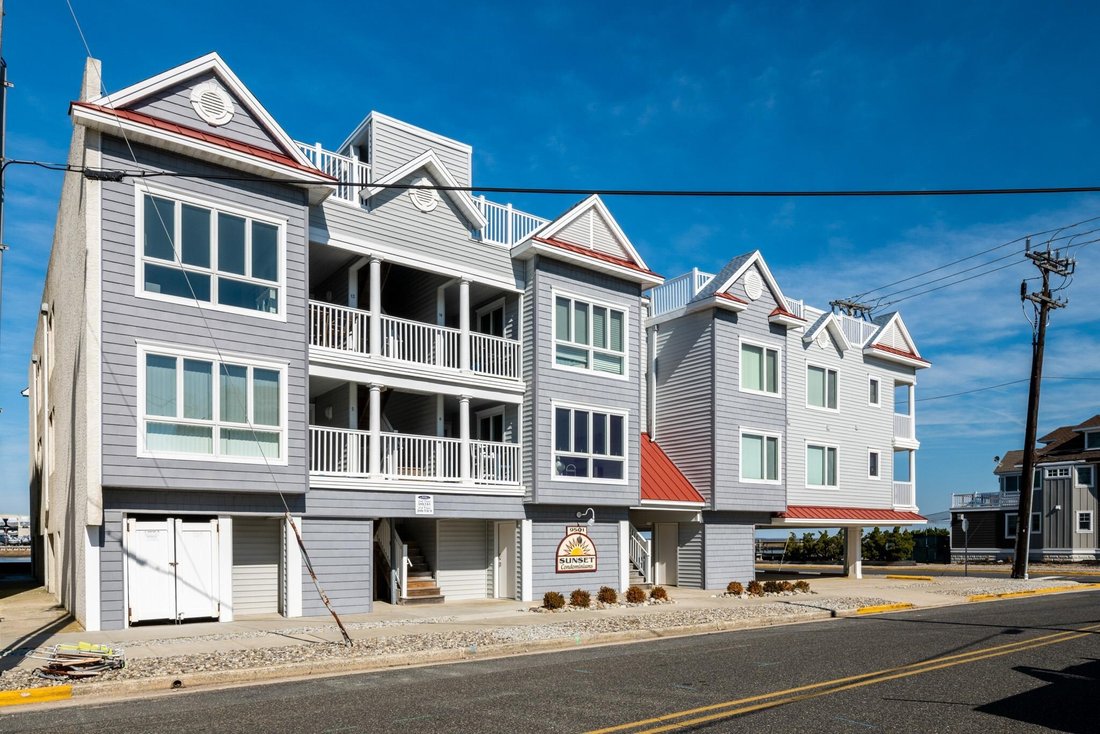 Condo in Stone Harbor, New Jersey, United States 4 - 17602843