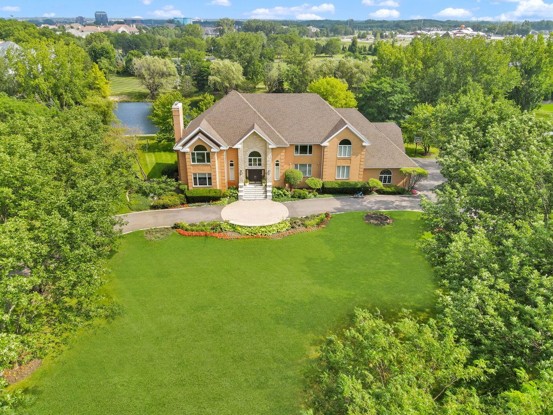 House in Barrington Hills, Illinois, United States 1 - 17608897