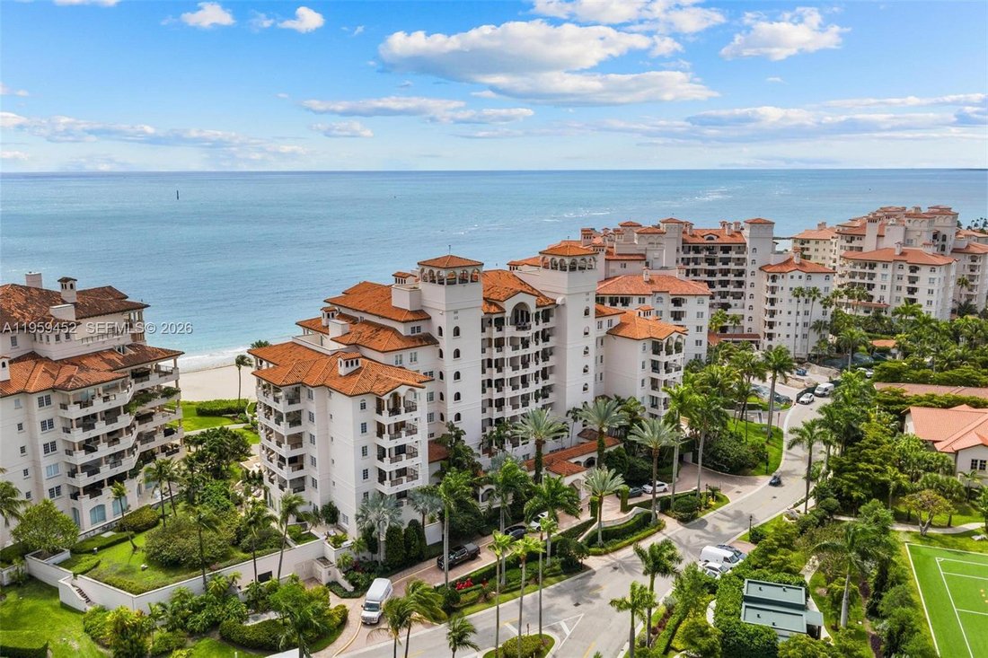 Condo in Miami Beach, Florida, United States 5 - 17077982