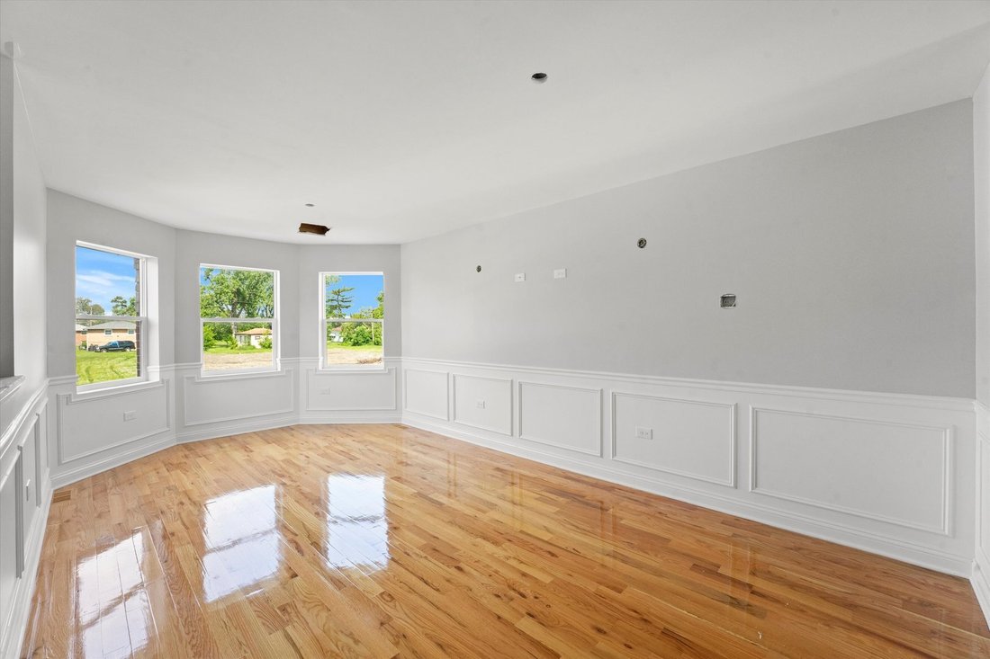 House in Phoenix, Illinois, United States 5 - 17608810