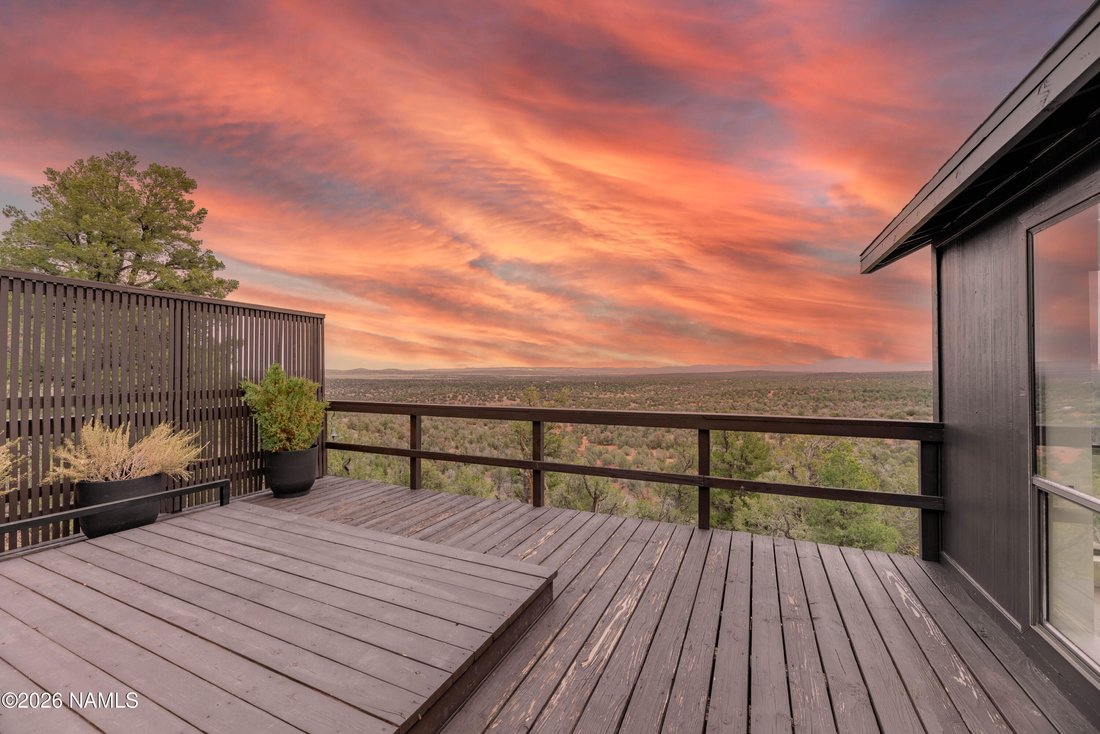 House in Ash Fork, Arizona, United States 2 - 17598947