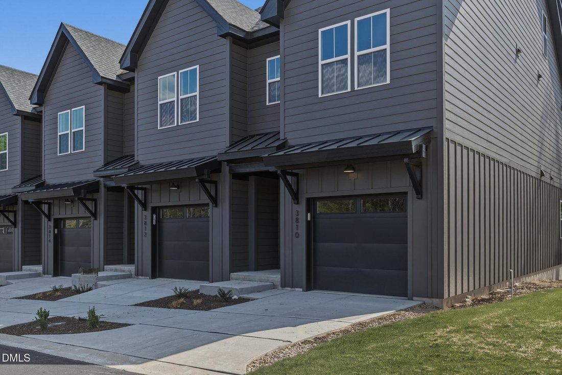 Townhouse in Raleigh, North Carolina, United States 5 - 17543066