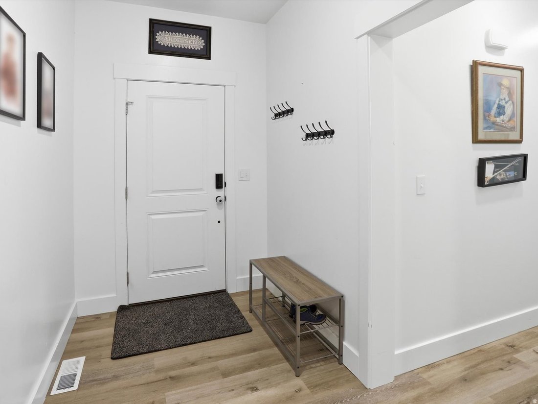House in Smithfield, Utah, United States 4 - 17601514