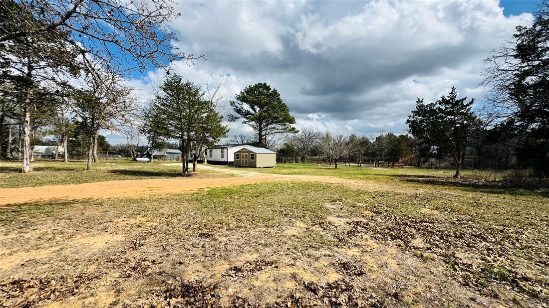 Bastrop, Texas, United States 5 - 17609493