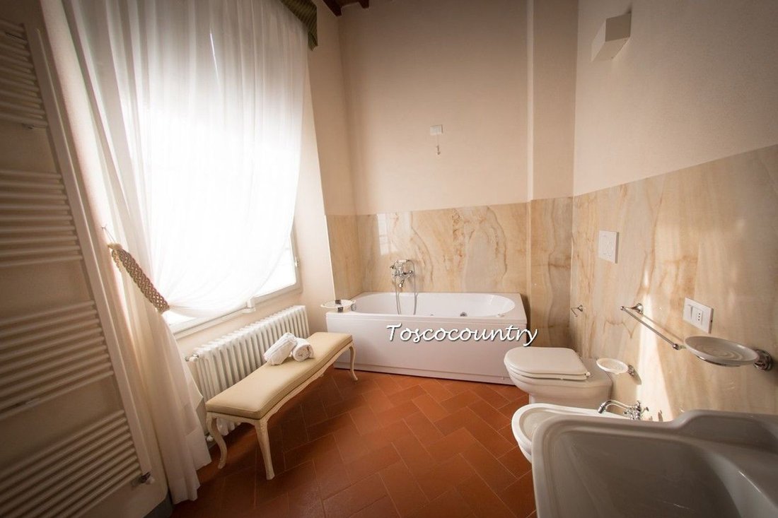 House in San Giuliano Terme, Tuscany, Italy 3 - 17612839