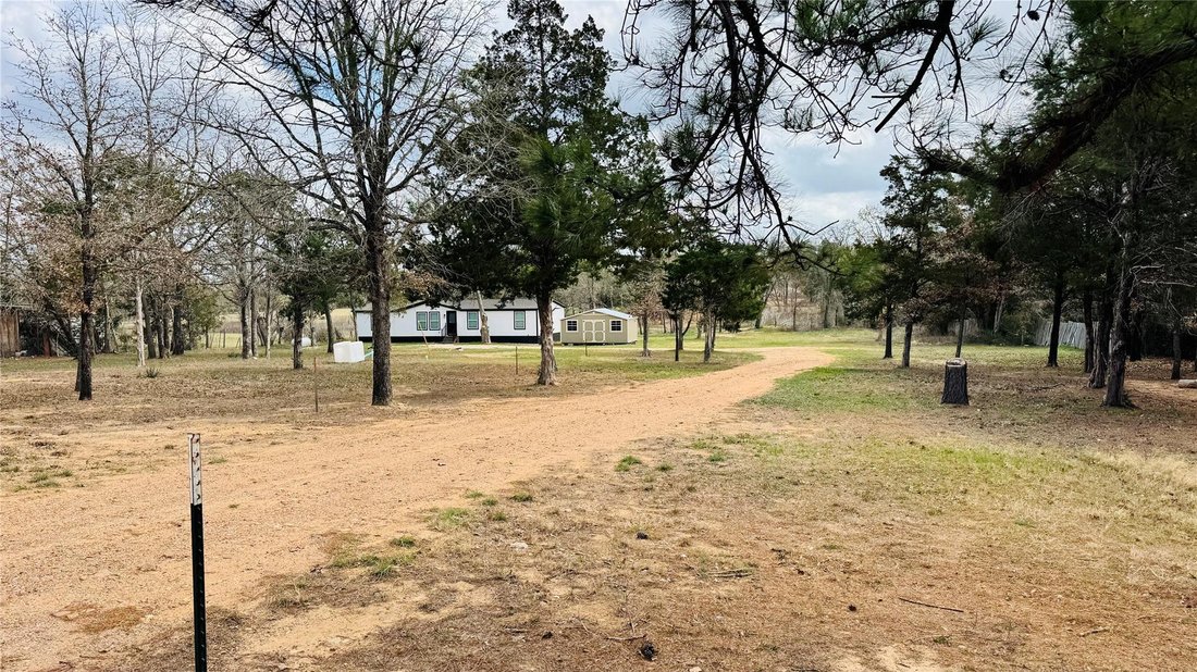 Bastrop, Texas, United States 1 - 17609493