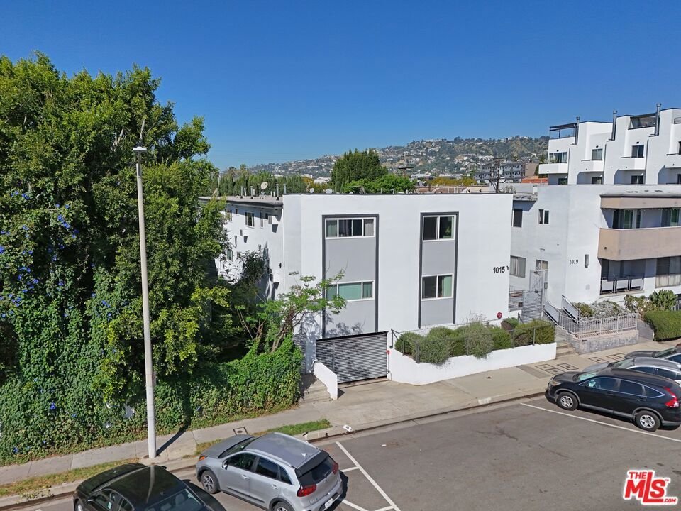 Los Angeles, California, United States 3 - 17606102