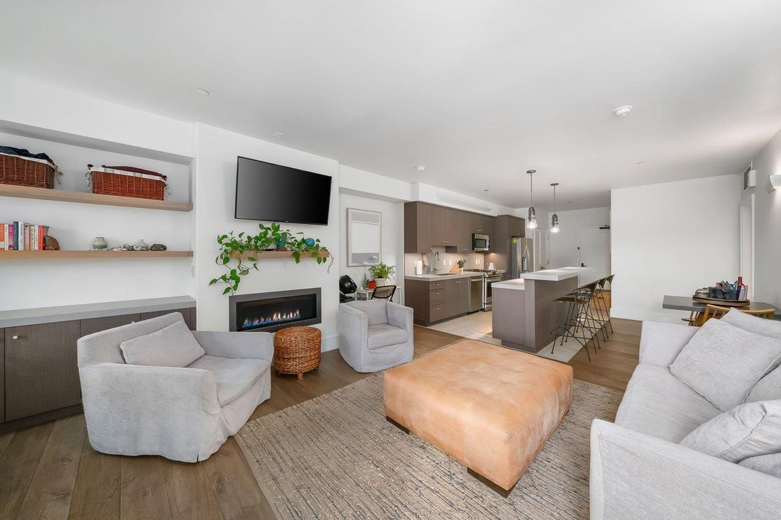 Condo in San Luis Obispo, California, United States 2 - 17602654