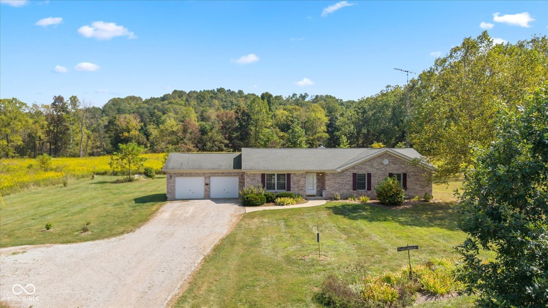 House in Columbus, Indiana, United States 4 - 17615929