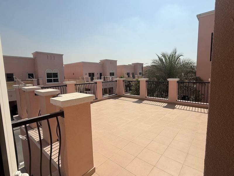 Villa in Nad Al Sheba, Dubai, United Arab Emirates 5 - 17616421