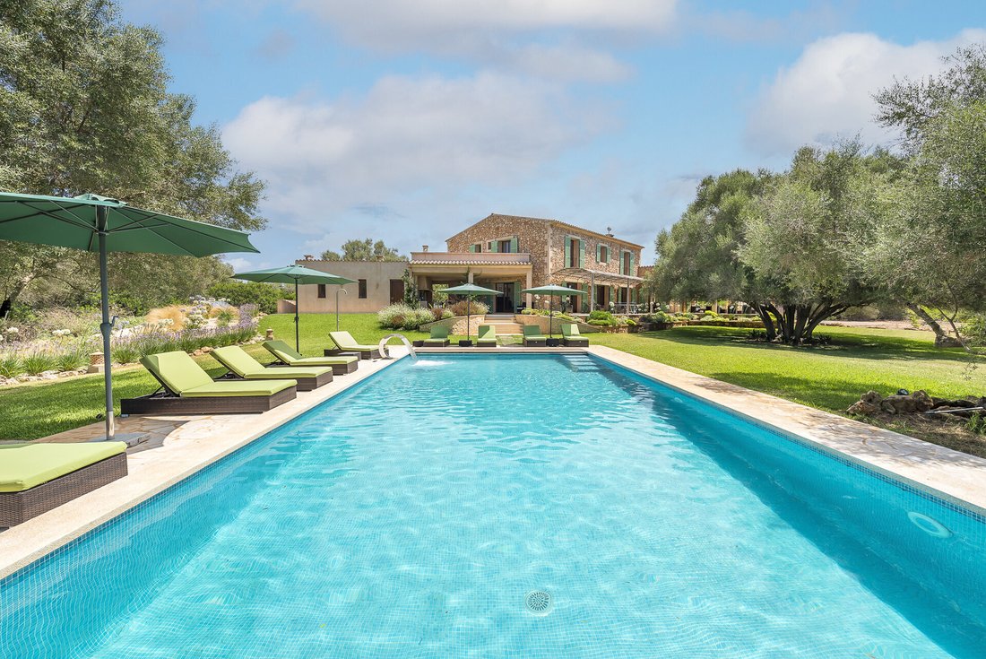 Villa in Felanitx, Balearic Islands, Spain 2 - 17616266