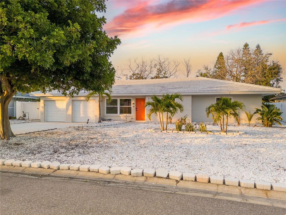 House in Belleair Beach, Florida, United States 1 - 17615965