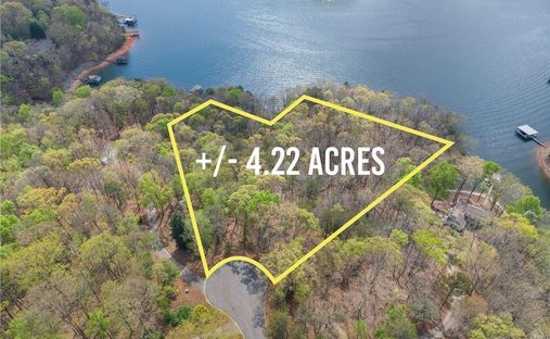 Land in Gainesville, Georgia, United States 1