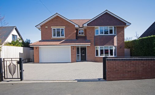 House in North Malvern, Malvern, England 1