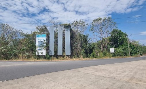 Land in Rio Hato, Coclé Province, Panama 1
