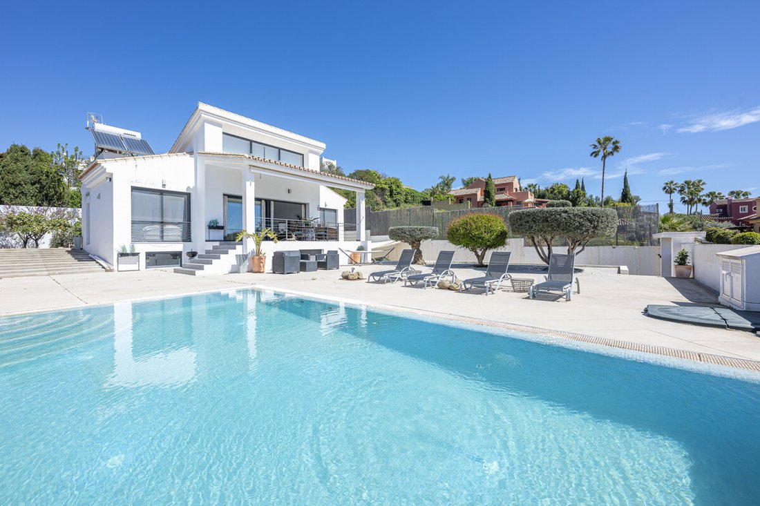 Villa in Estepona, Andalusia, Spain 4 - 17616390