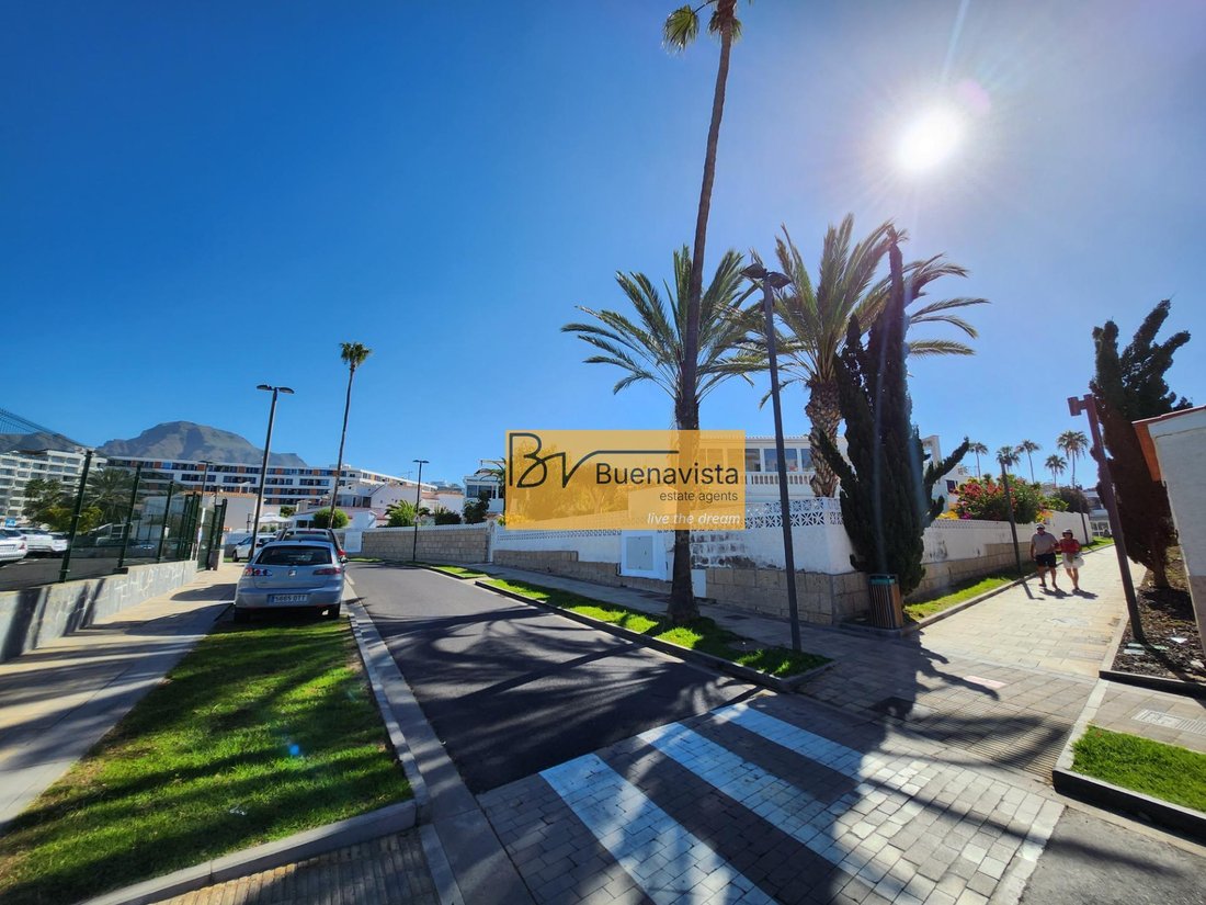 Apartment in Costa Adeje, Adeje, Canary Islands 3 - 17616098