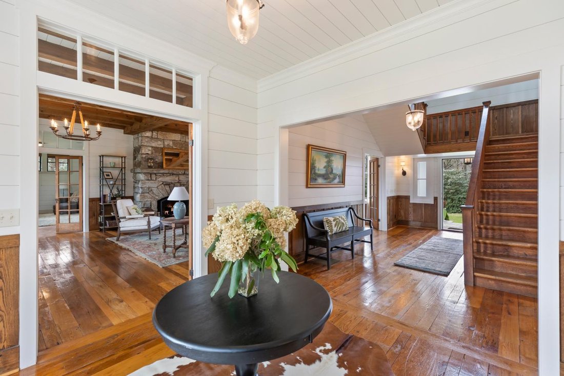 House in Highlands, North Carolina, United States 3 - 17616405