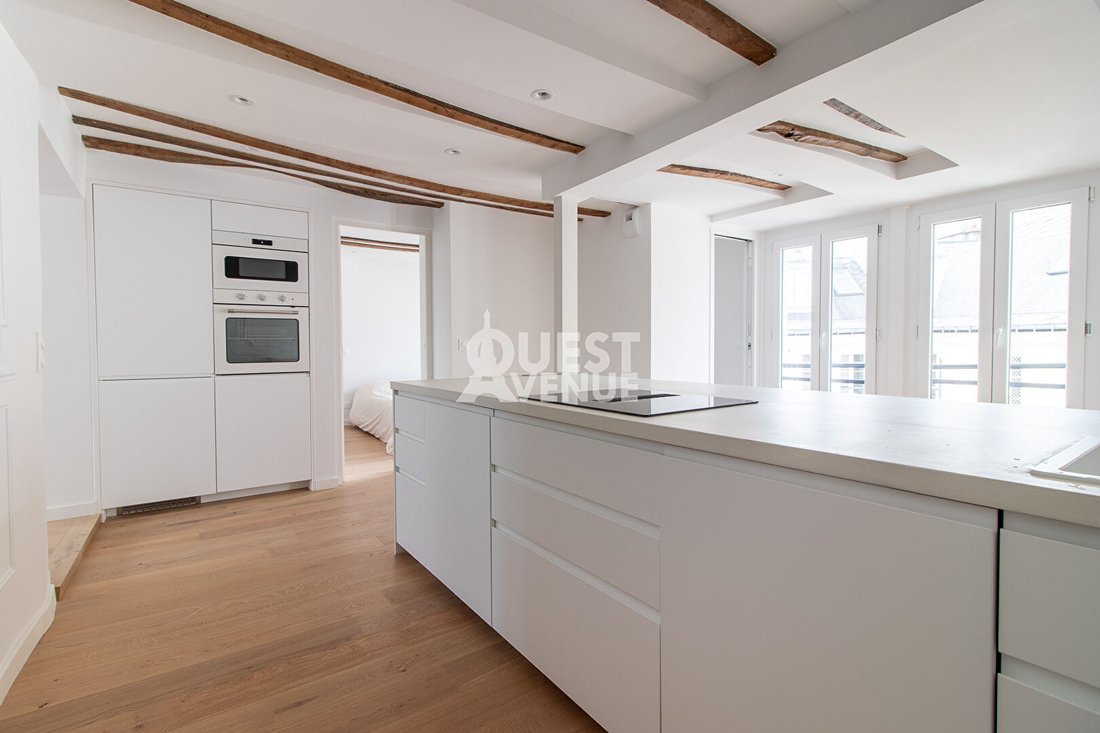 Apartment in Lorette-Martyrs, Paris 9e Arrondissement, Paris 3 - 17616295