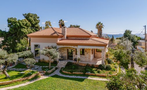 House in Community of Kineta, Megara, Greece 1