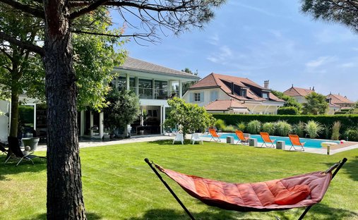Haus in Coppet, Waadt, Schweiz 1