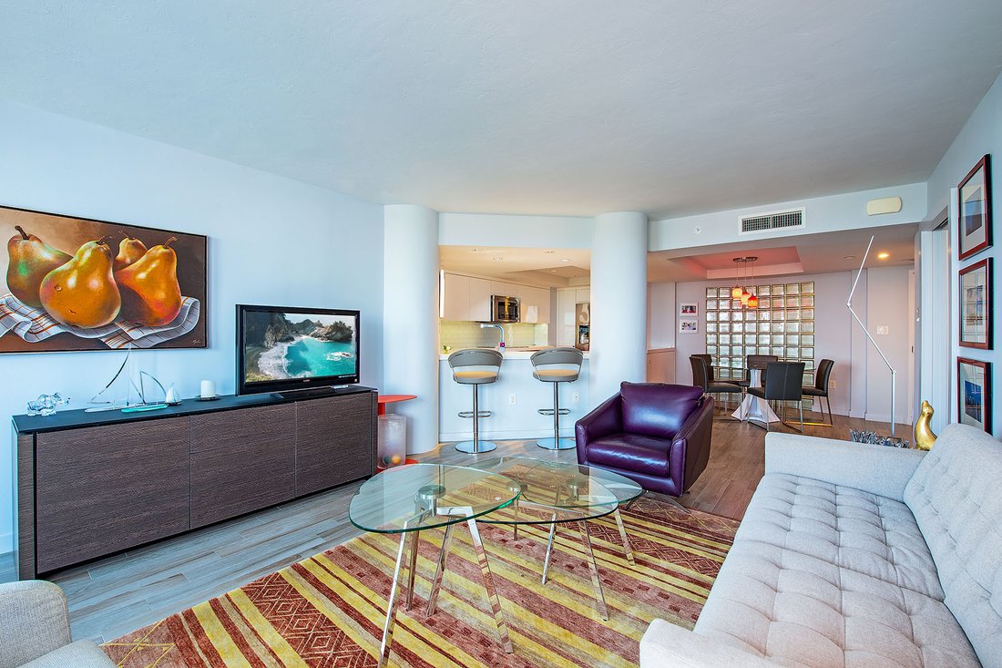 Condo in Naples, Florida, United States 5 - 17617493