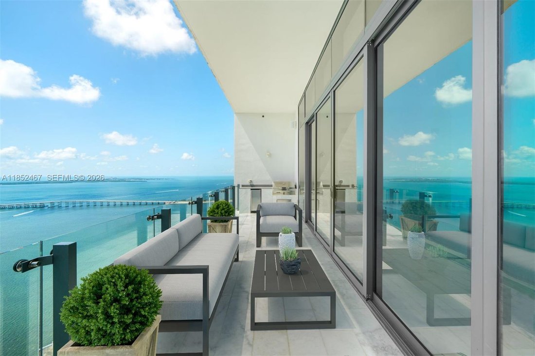 Condo in Miami, Florida, United States 3 - 16017279