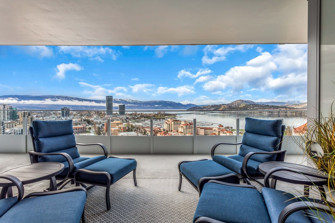 Condo in Kelowna, British Columbia, Canada 1 - 17617717