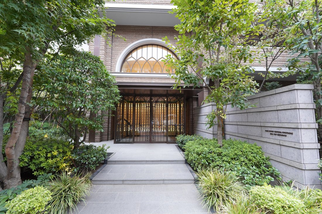 Condo in Chiyoda City, Tokyo, Japan 5 - 17475007