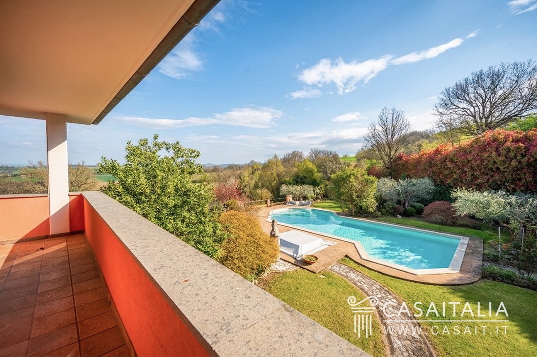 Villa in Todi, Umbria, Italy 5 - 17617721