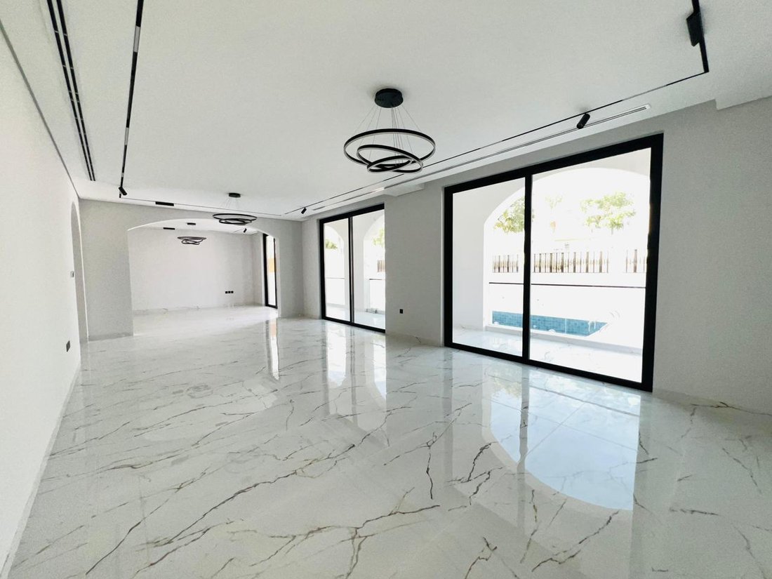 Villa in Al Furjan, Dubai, United Arab Emirates 2 - 17617719