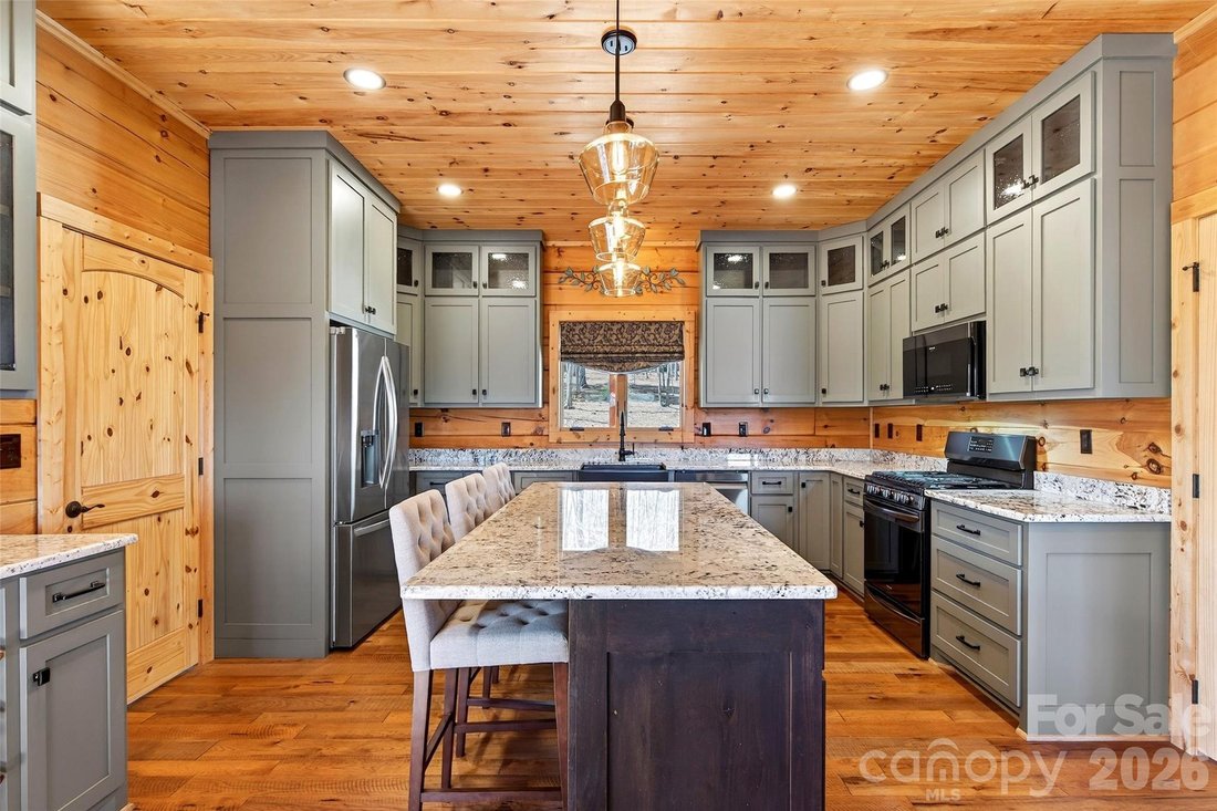 House in Nebo, North Carolina, United States 5 - 17617600
