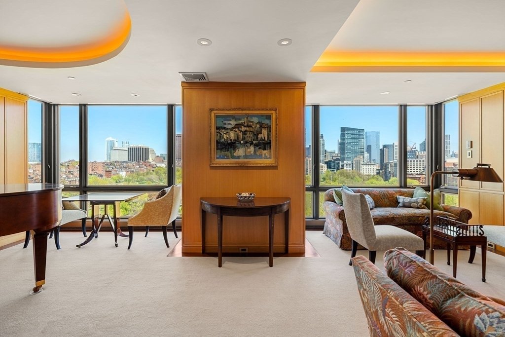 Condo in Boston, Massachusetts, United States 2 - 17617687