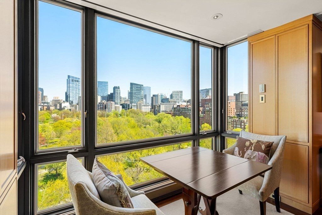 Condo in Boston, Massachusetts, United States 3 - 17617687