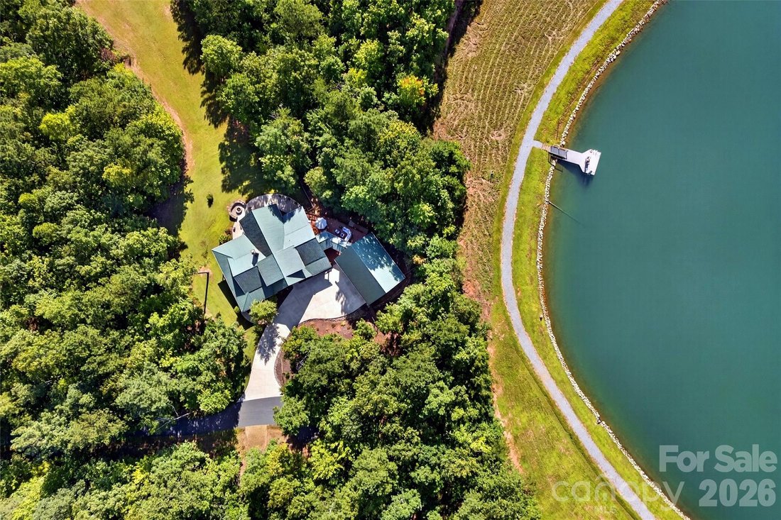 House in Nebo, North Carolina, United States 2 - 17617600