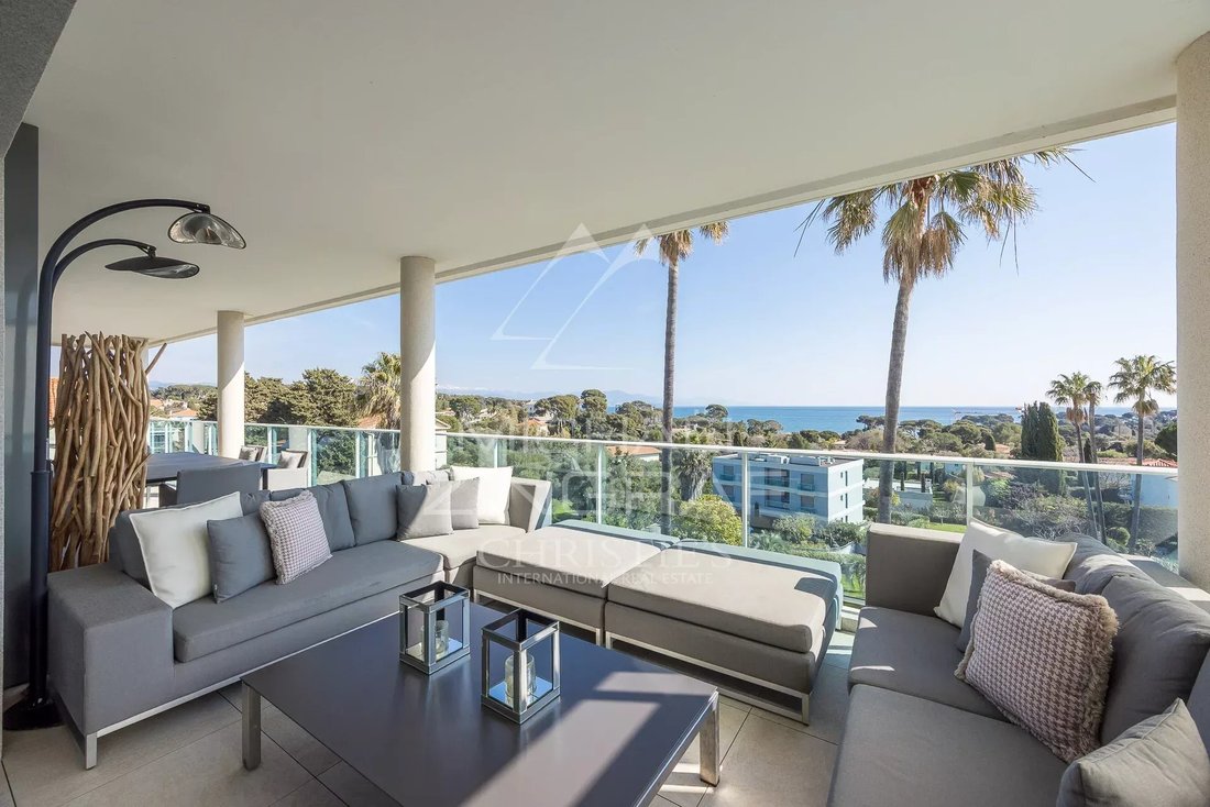 Apartment in Antibes, Provence-Alpes-Côte d'Azur, France 2 - 17616885
