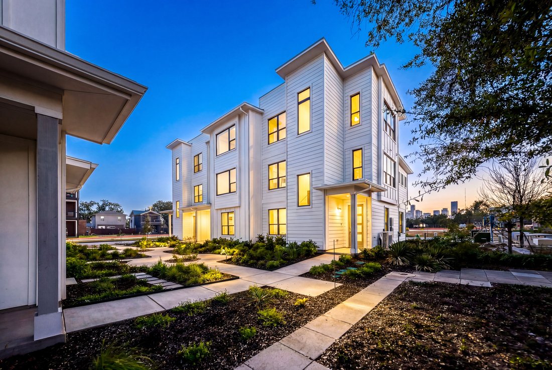 House in San Antonio, Texas, United States 2 - 16504101
