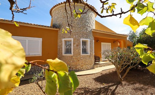Villa in Loule (Sao Clemente), Algarve, Portugal 1