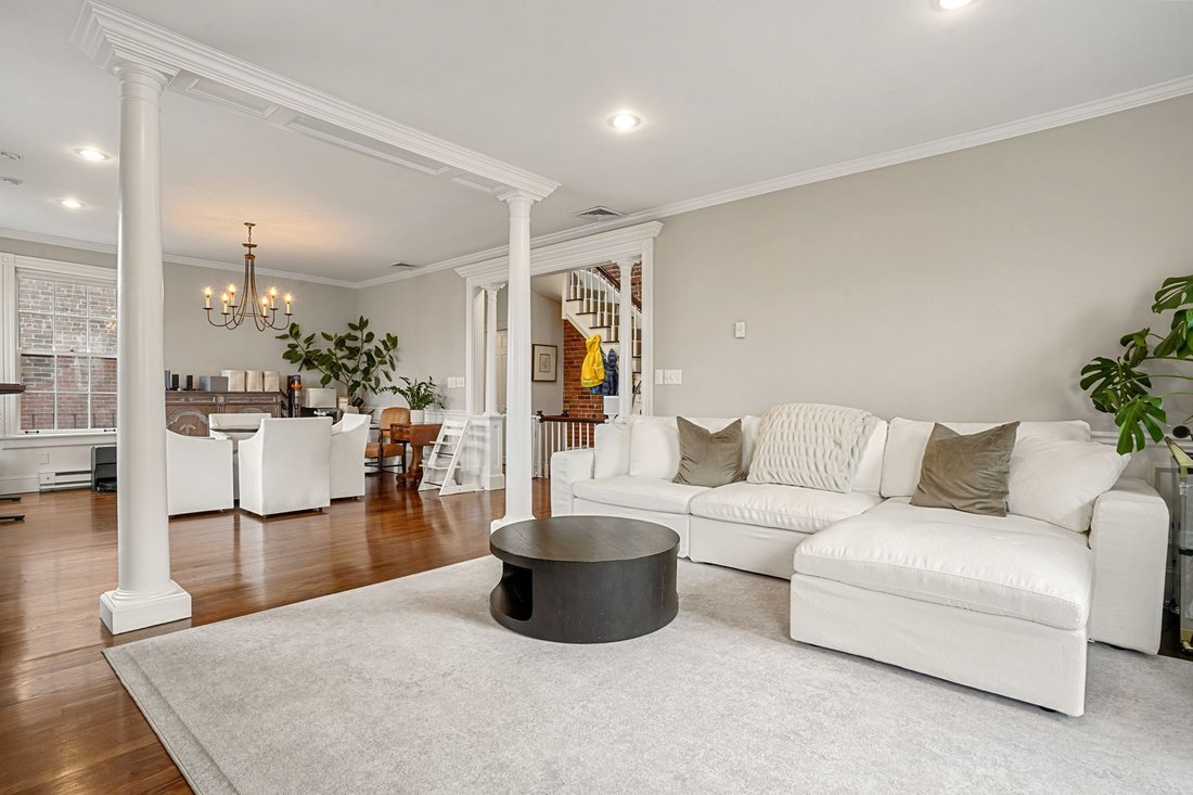 Condo in Boston, Massachusetts, United States 5 - 17617705