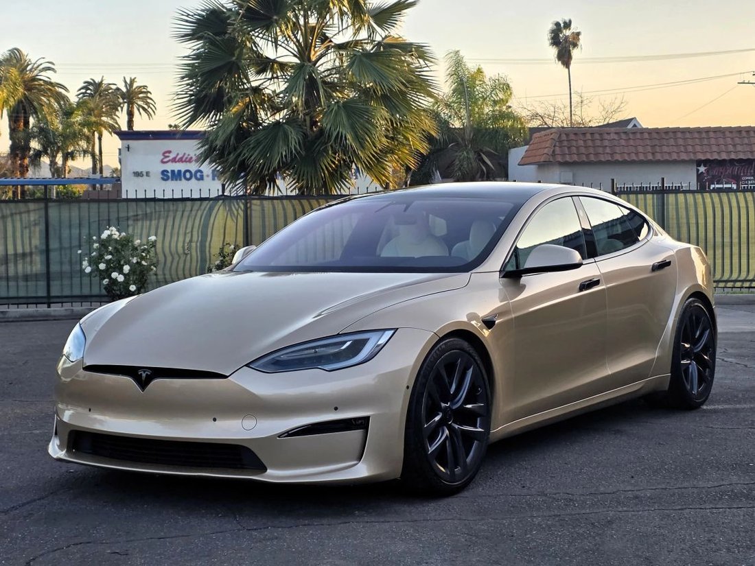 Sedan in San Bernardino, CA, United States 1 - 17617194
