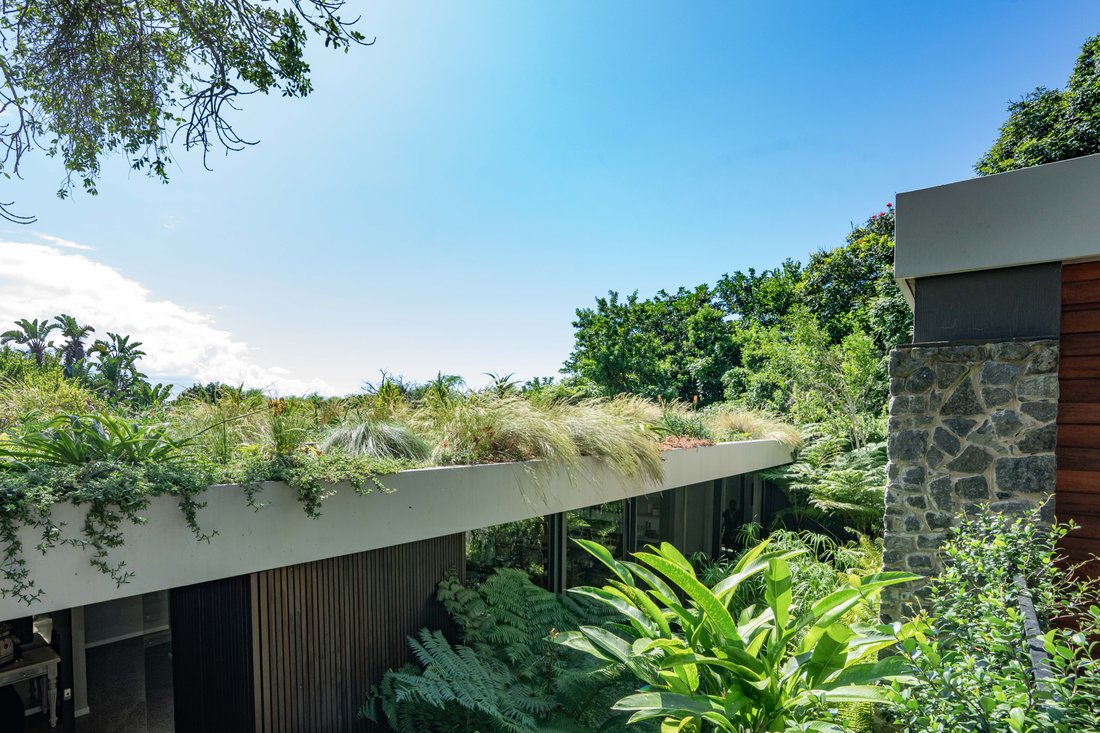 Country House in Simbithi Eco Estate, KwaZulu-Natal, South Africa 3 - 17617413