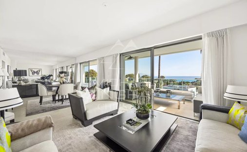 Apartment in Antibes, Provence-Alpes-Côte d'Azur, France 1
