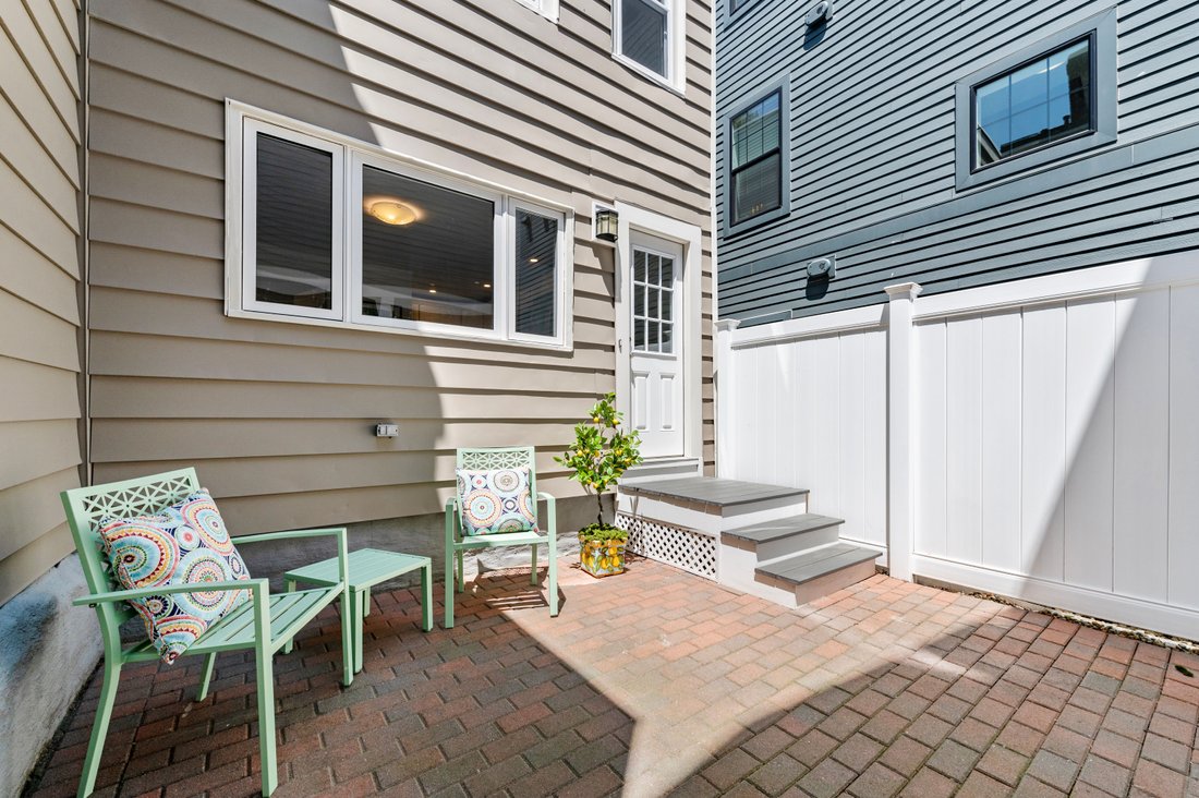 House in Boston, Massachusetts, United States 3 - 17617701