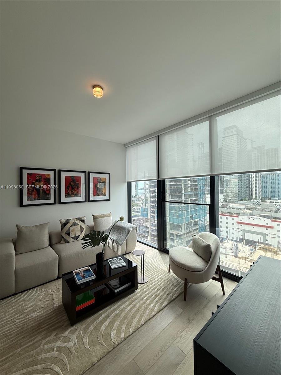 Condo in Miami, Florida, United States 2 - 17617002