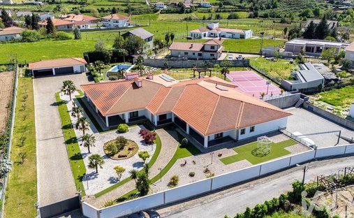 Residenza a Figueiro (Santiago e Santa Cristina), Oporto, Portogallo 1