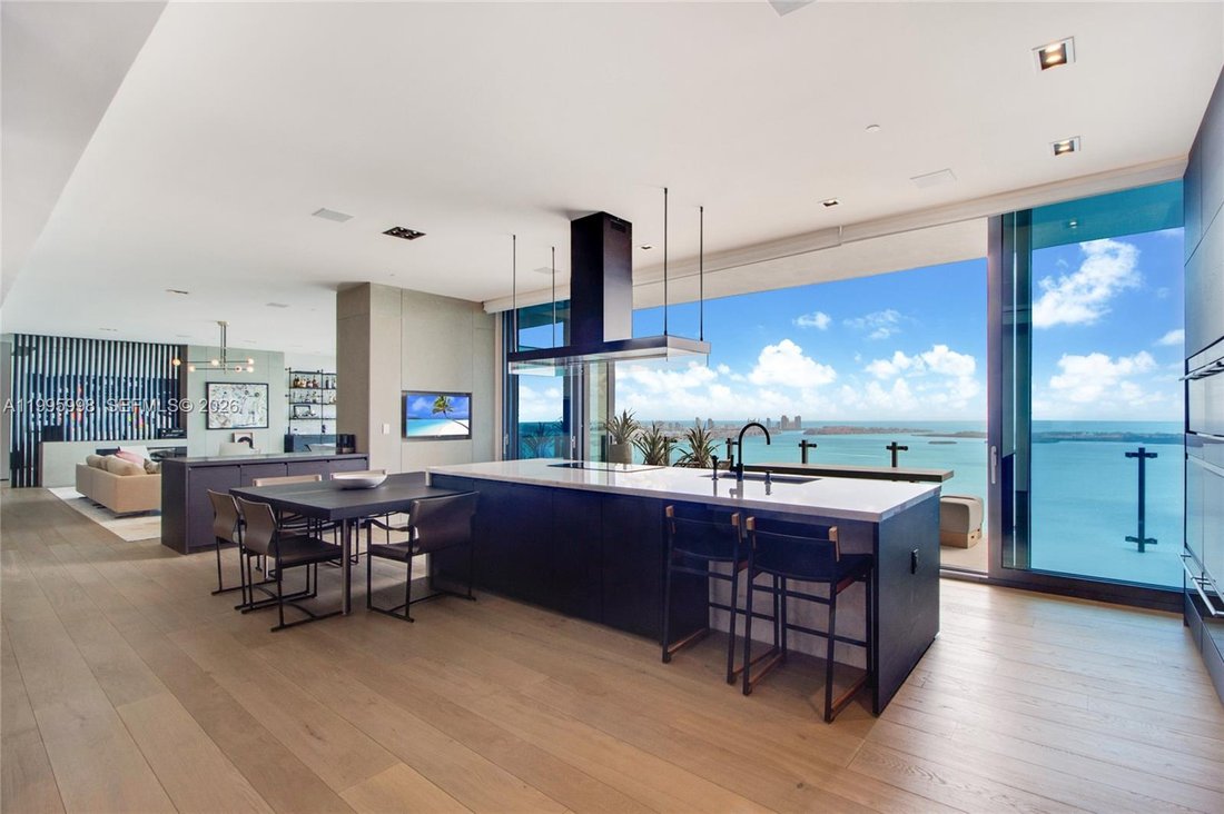 Condo in Miami, Florida, United States 5 - 17617004