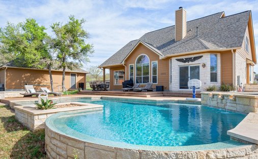 House in Bastrop, Texas, United States 1