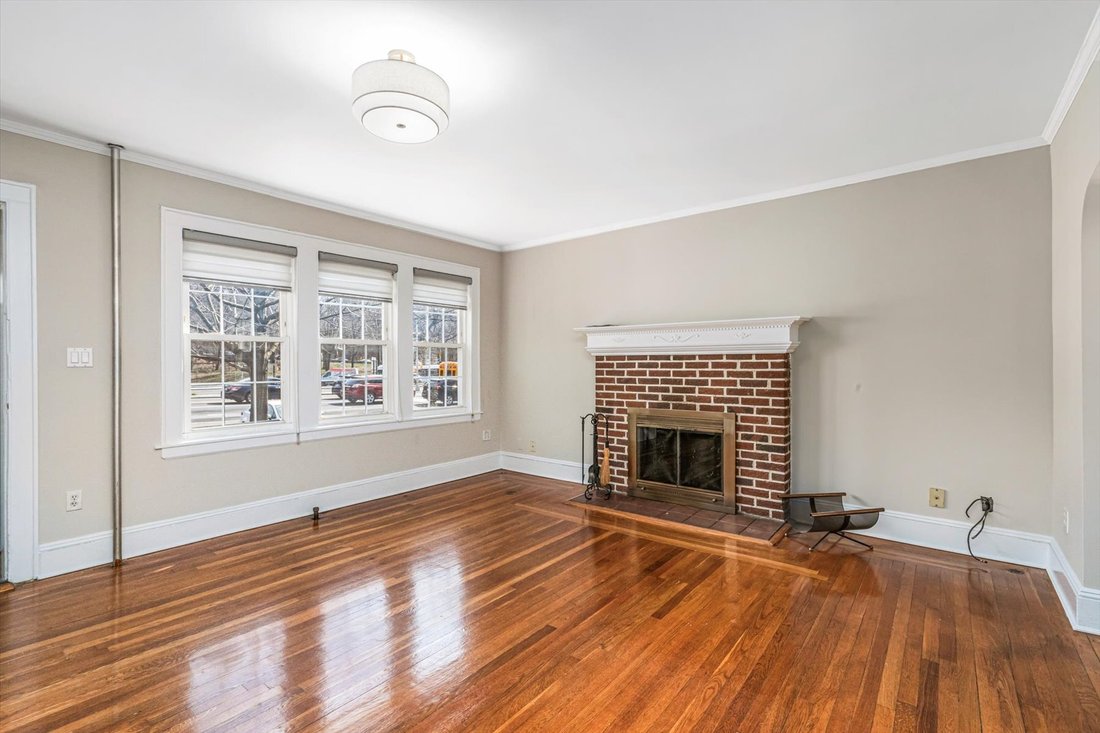 House in New York, New York, United States 2 - 17617693